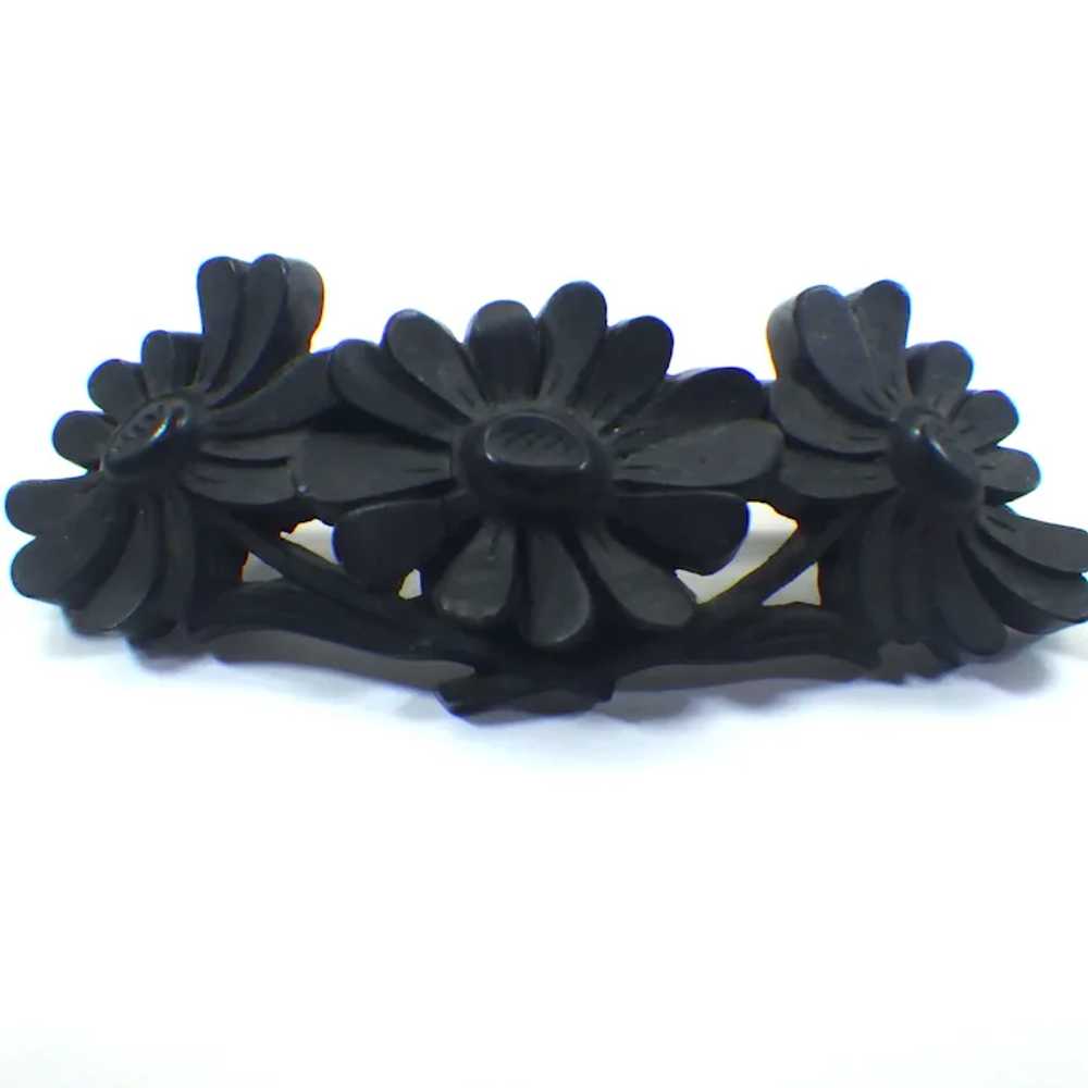 Antique Victorian Mourning Brooch, Carved Flowers… - image 4