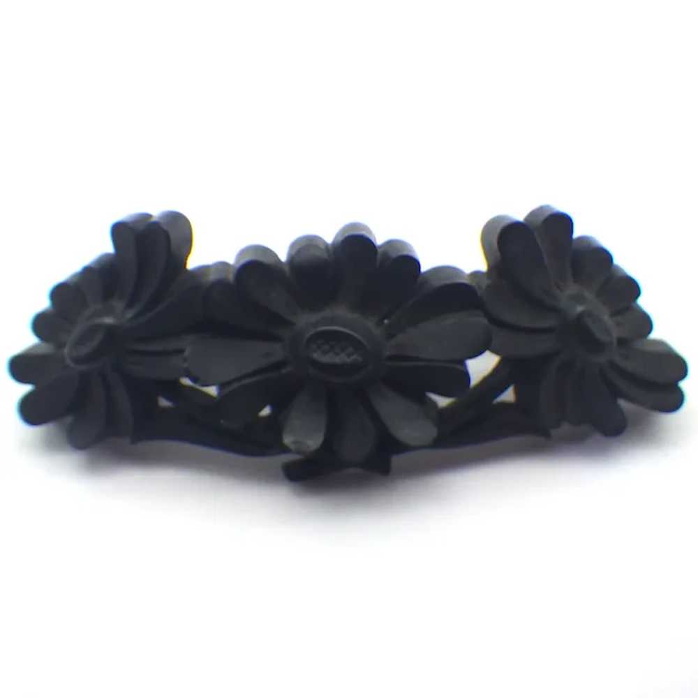 Antique Victorian Mourning Brooch, Carved Flowers… - image 6