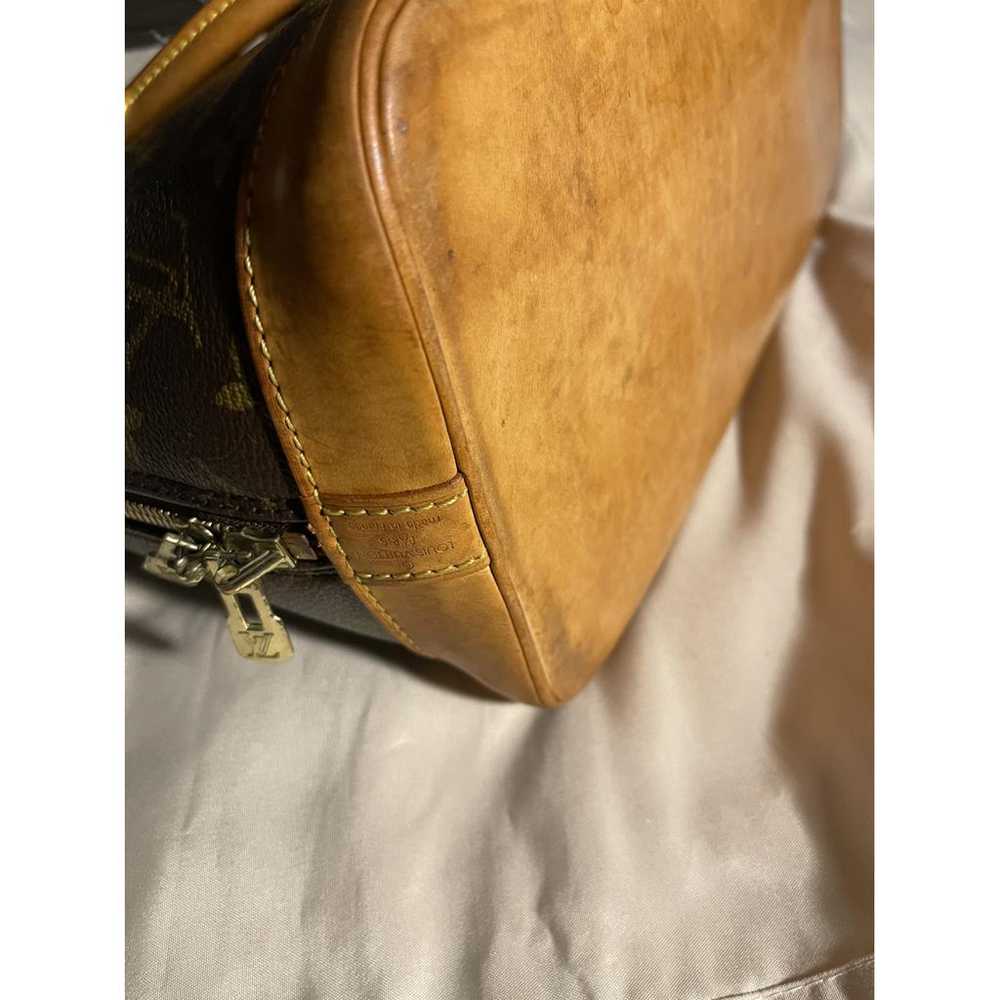 Louis Vuitton Alma leather handbag - image 8