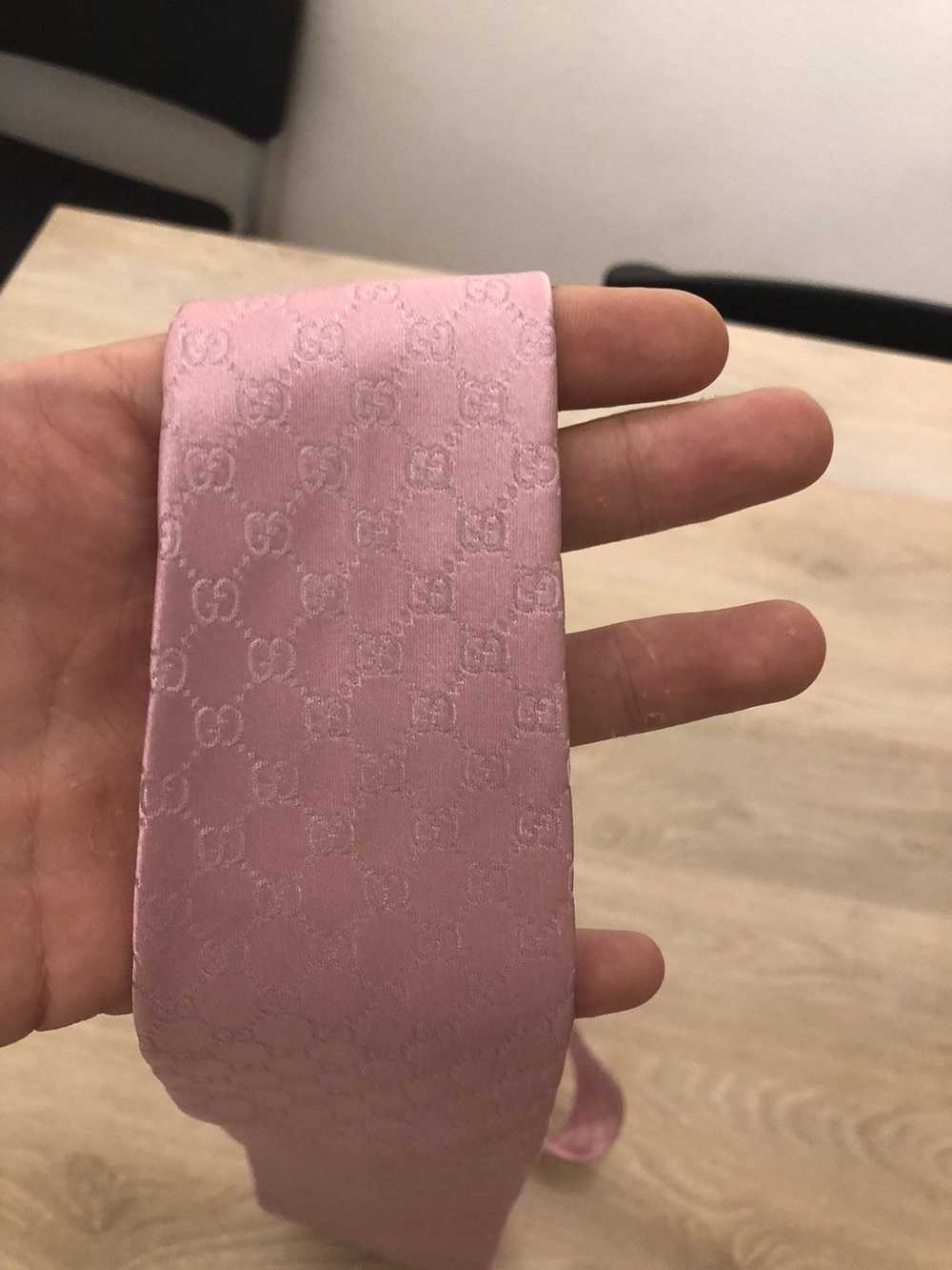 Gucci Pink GG Pattern Silk Tie - image 10