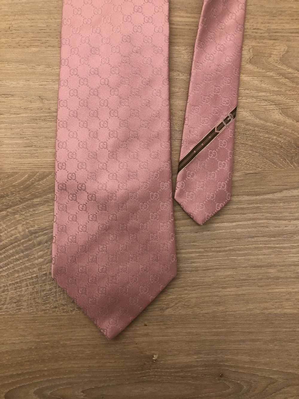 Gucci Pink GG Pattern Silk Tie - image 5