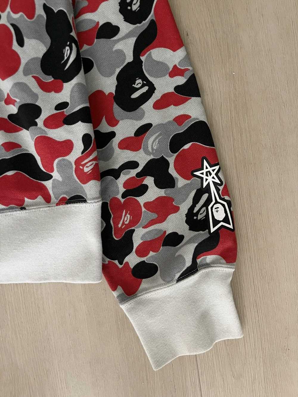 Bape STEAL! Bape x Ultraman Full Zip Camo Hoodie … - image 5