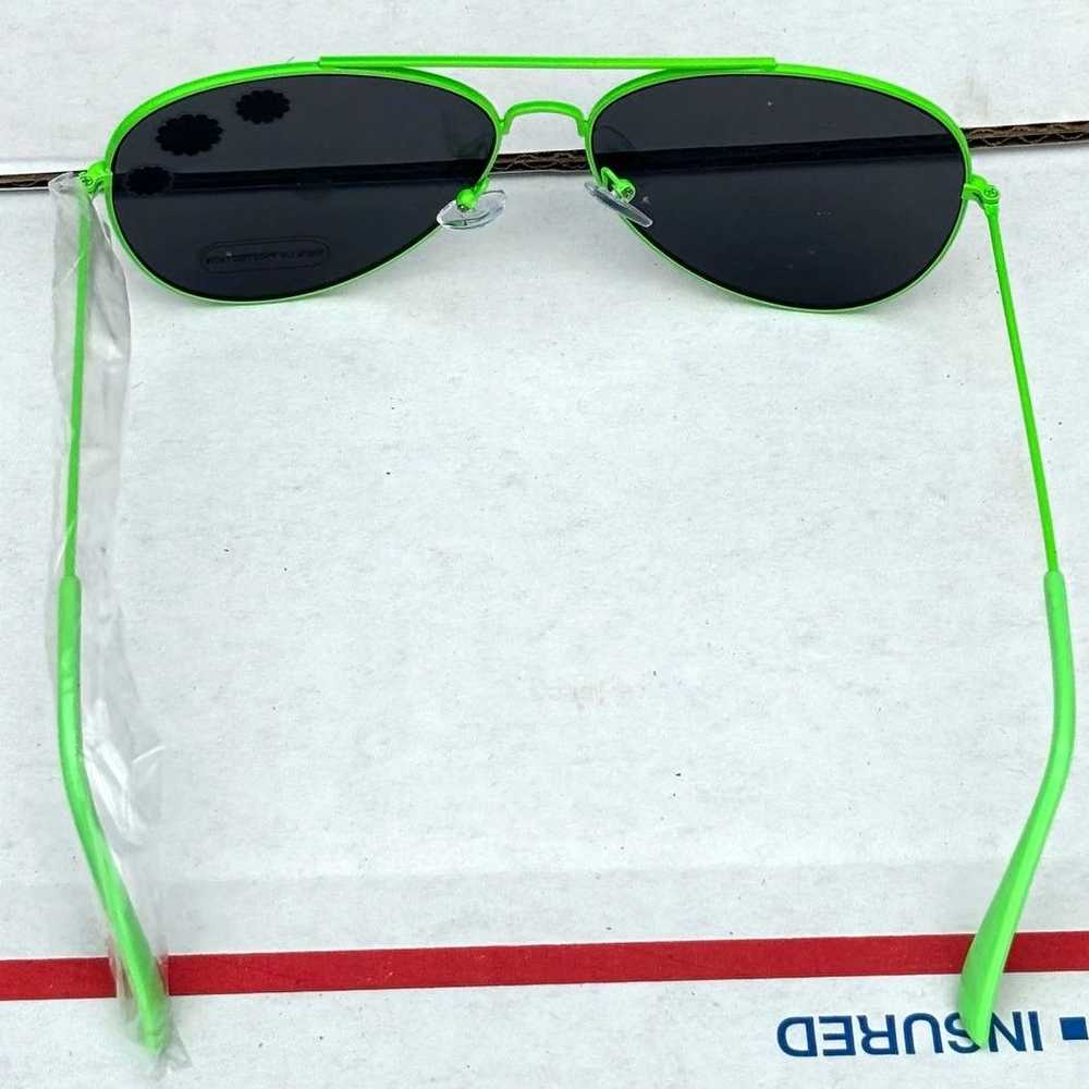 Other Green Aviator Sunglasses - image 3