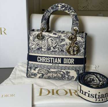 【モダン♪】DIOR Lady D-Lite ミディアム Lady D-Lite - Bags | DIOR
