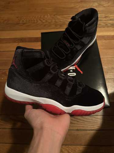 Jordan Brand × Nike AIR JORDAN 11 BRED VELVET