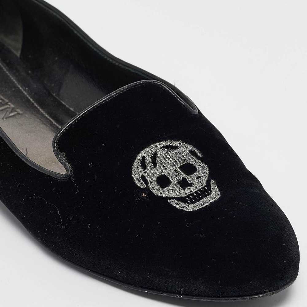 Alexander McQueen Velvet flats - image 7