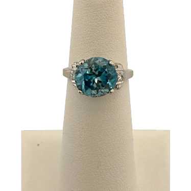 18 Karat Zircon and Diamond Ring