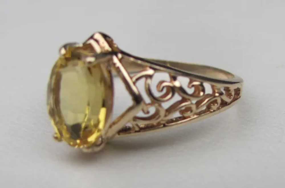 Vintage 10K Golden Beryl Heliodor Ring - image 4