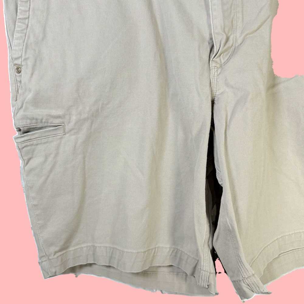 CO Beige Casual Cotton Blend Shorts for Men in Re… - image 3