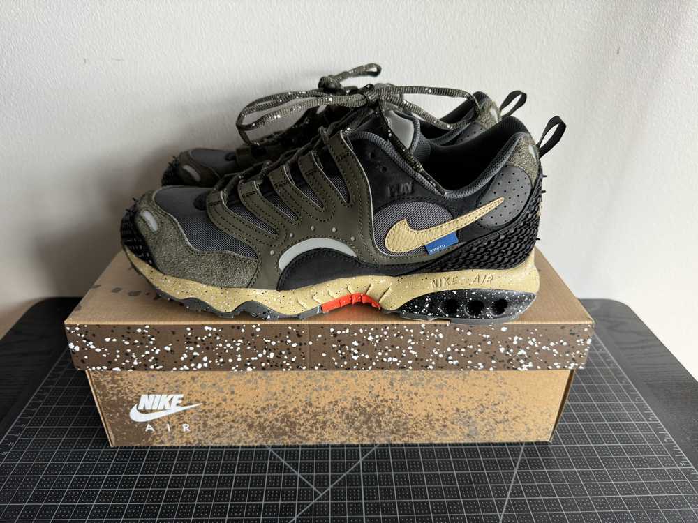 Nike × Undefeated Nike Air Terra Humara - image 2