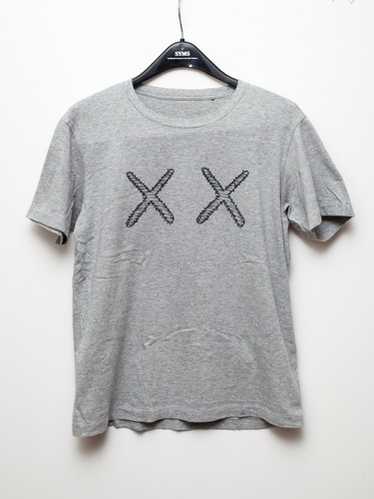 送料無料！KAWS x ユニクロ グラフィック TEE / M 送料無料！KAWS x ユニクロ グラフィック TEE / M (KAWS/Tシャツ