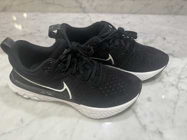 Nike size React Infinity React Flyknit Running Sh… - image 1