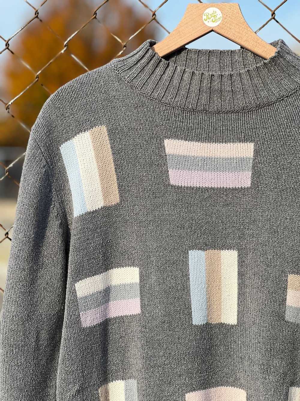 Liz Claiborne Grey Floating Block Sweater (L) |… - image 5