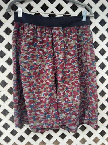 Lululemon PreOwned Lululemon Shorts Multicolored M