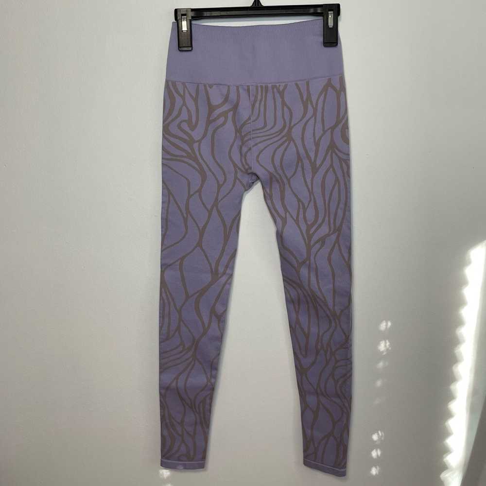 Fabletics Fabletics Purple Printed Leggings M Wom… - image 3