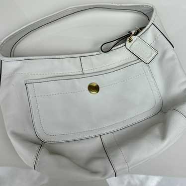 Vintage Coach All Leather White Hobo Shoulderbag