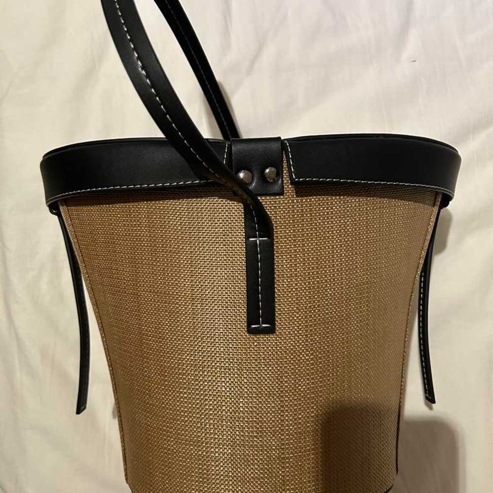 [VASIC] SWAN Flap Basket Bag - image 2