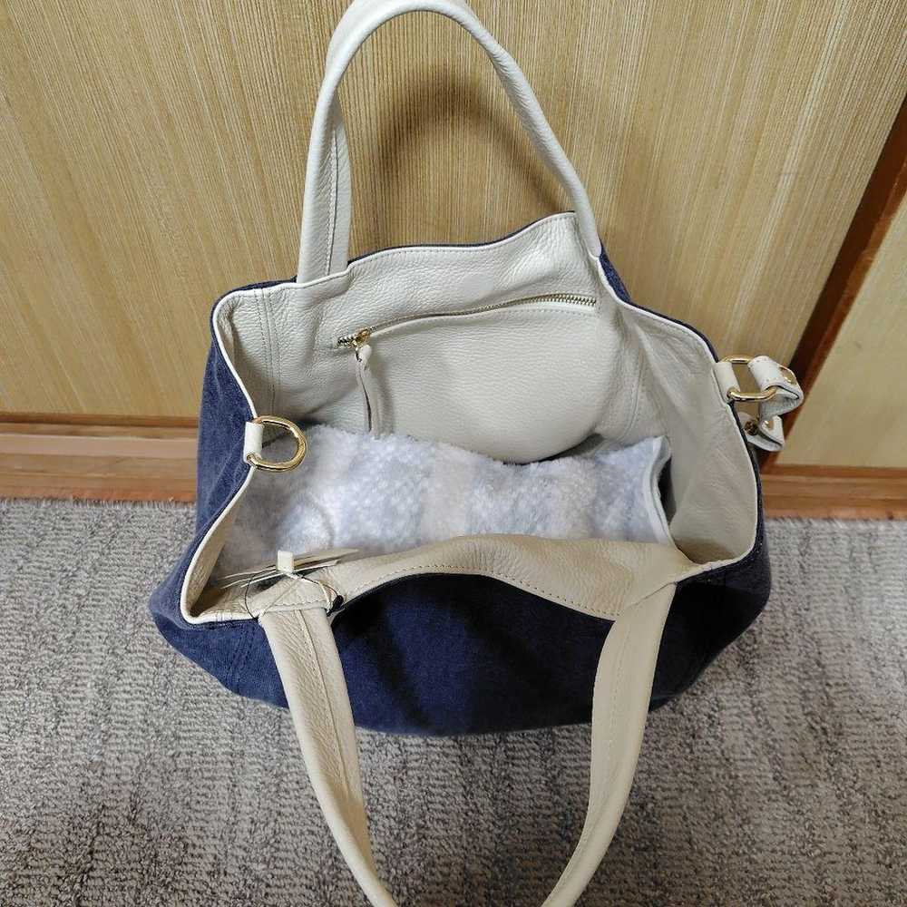 Further markdown! Italian-made leather bag. - image 3