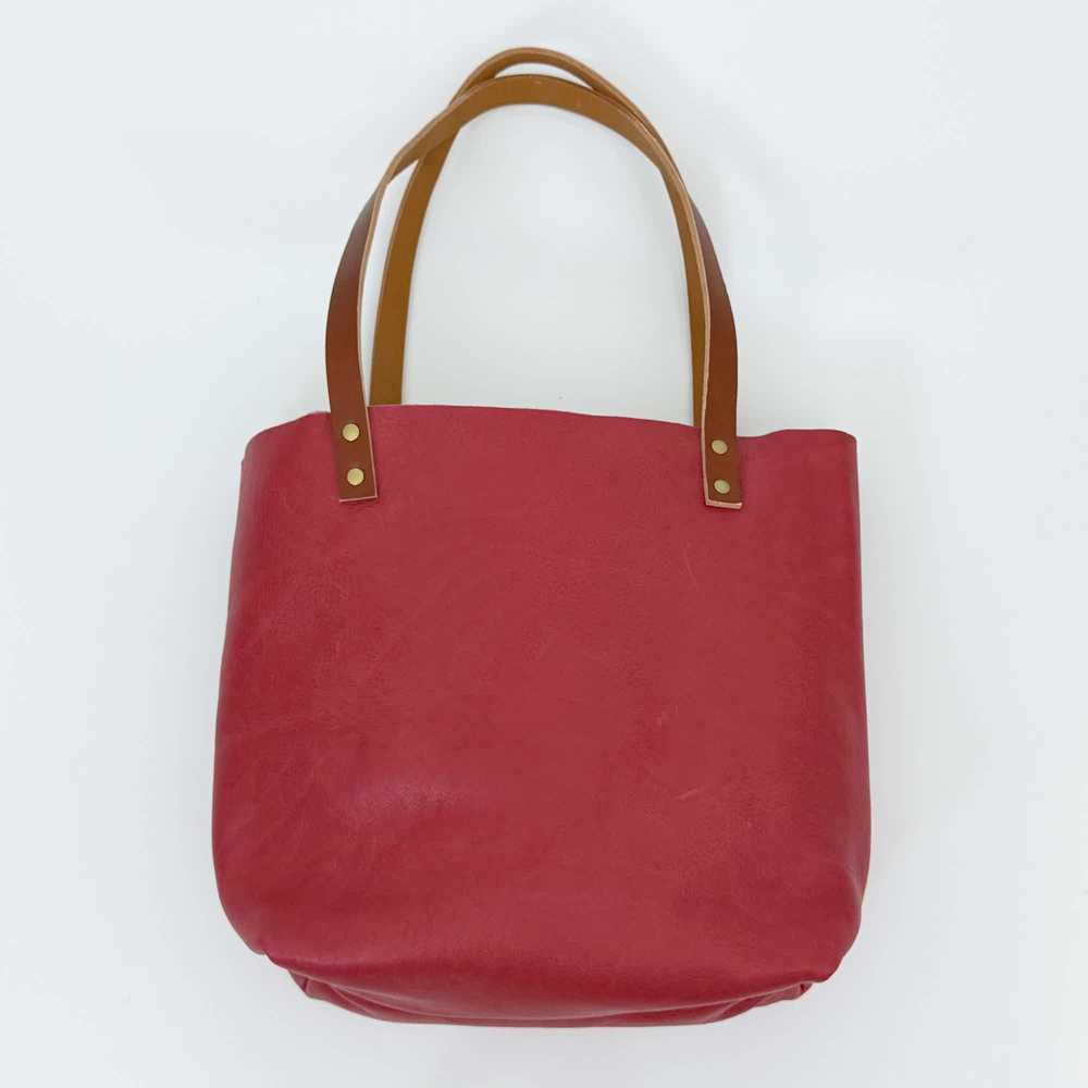 Portland Leather Medium Sugar Classic Tote with T… - image 2