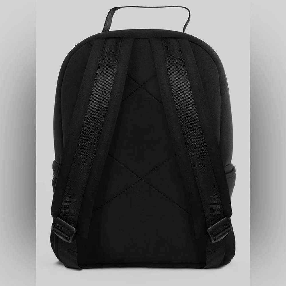 Aloe yoga backpack - image 2