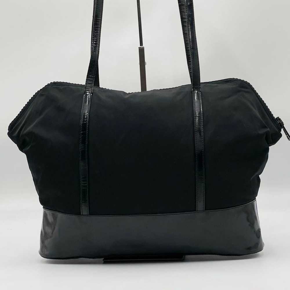 [Beautiful Condition] PRADA Logo Embossed Tote Ba… - image 3