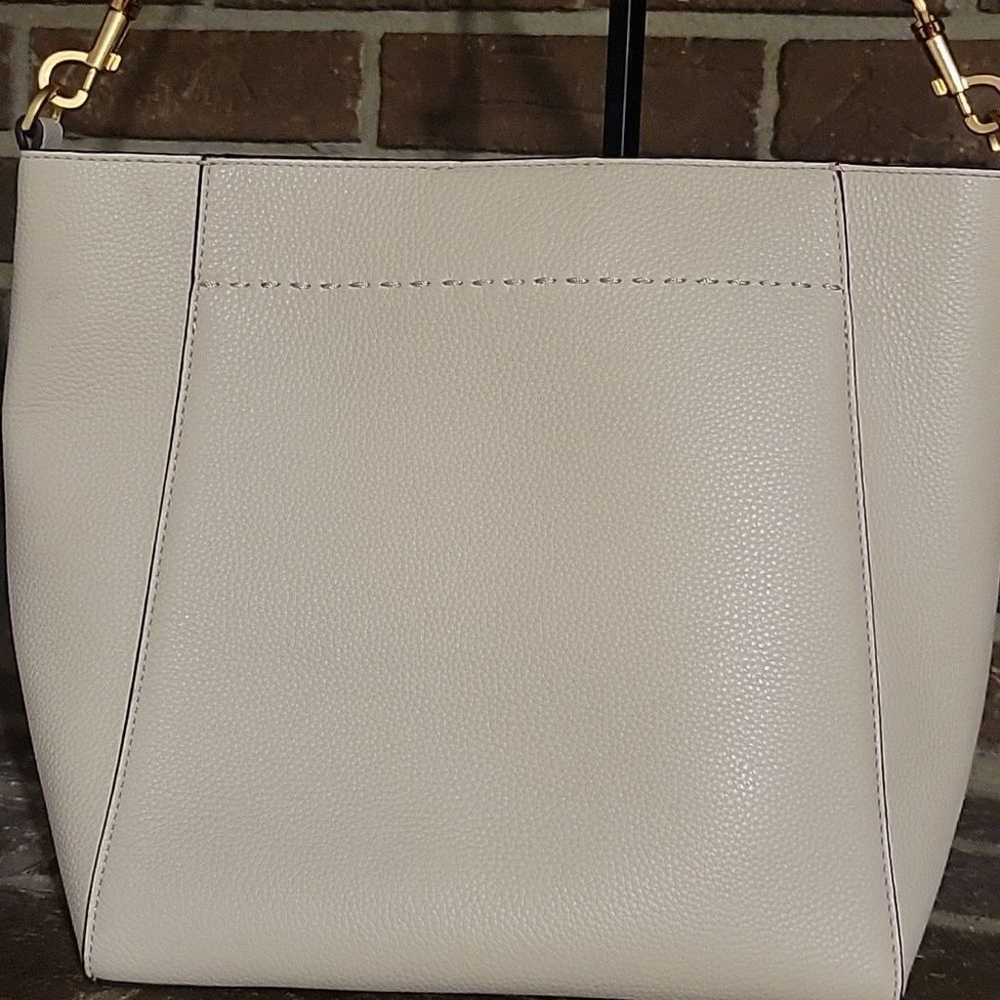 Tory Burch Mcgraw Bucket Bag Leather Ivory - image 4