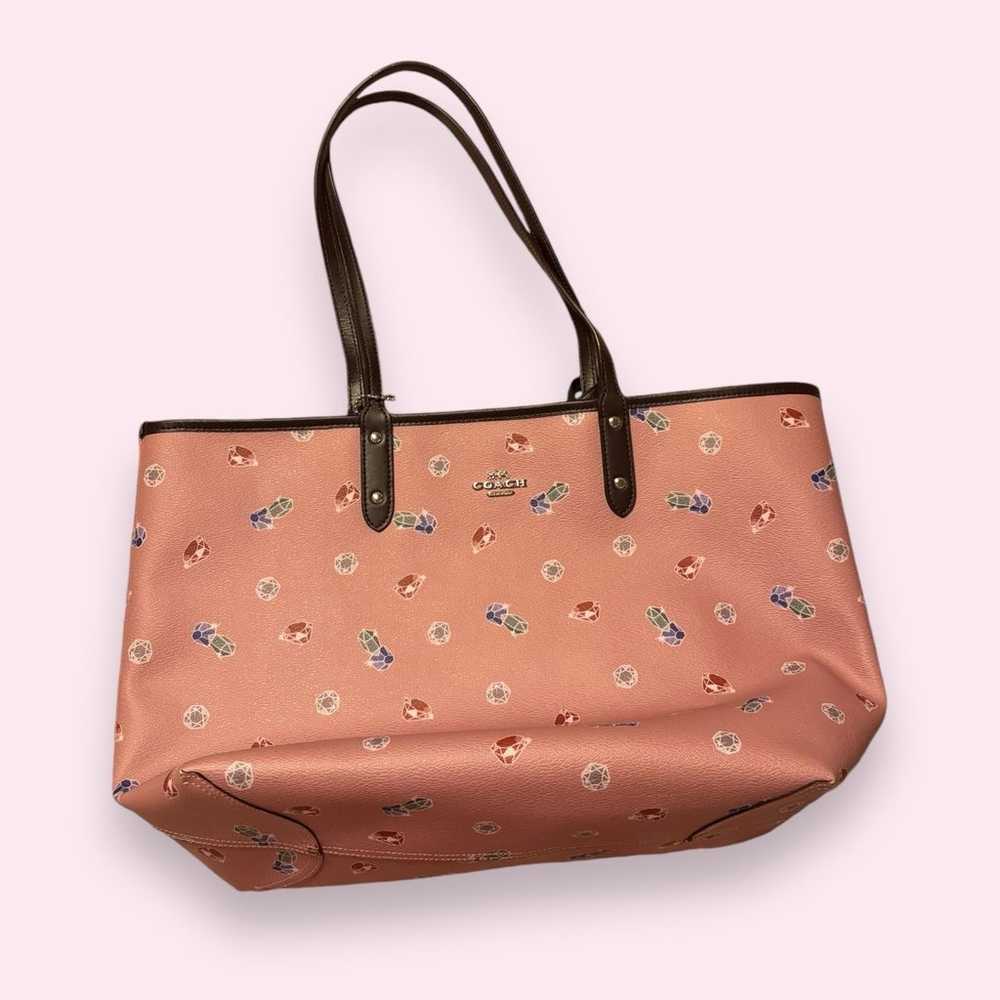 Women’s Coach Tote Disney Snow White Pink Gemston… - image 4