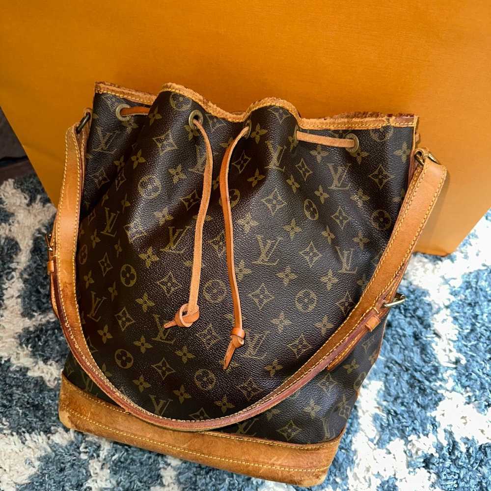 Louis Vuitton Noe Shoulder Bag - image 1