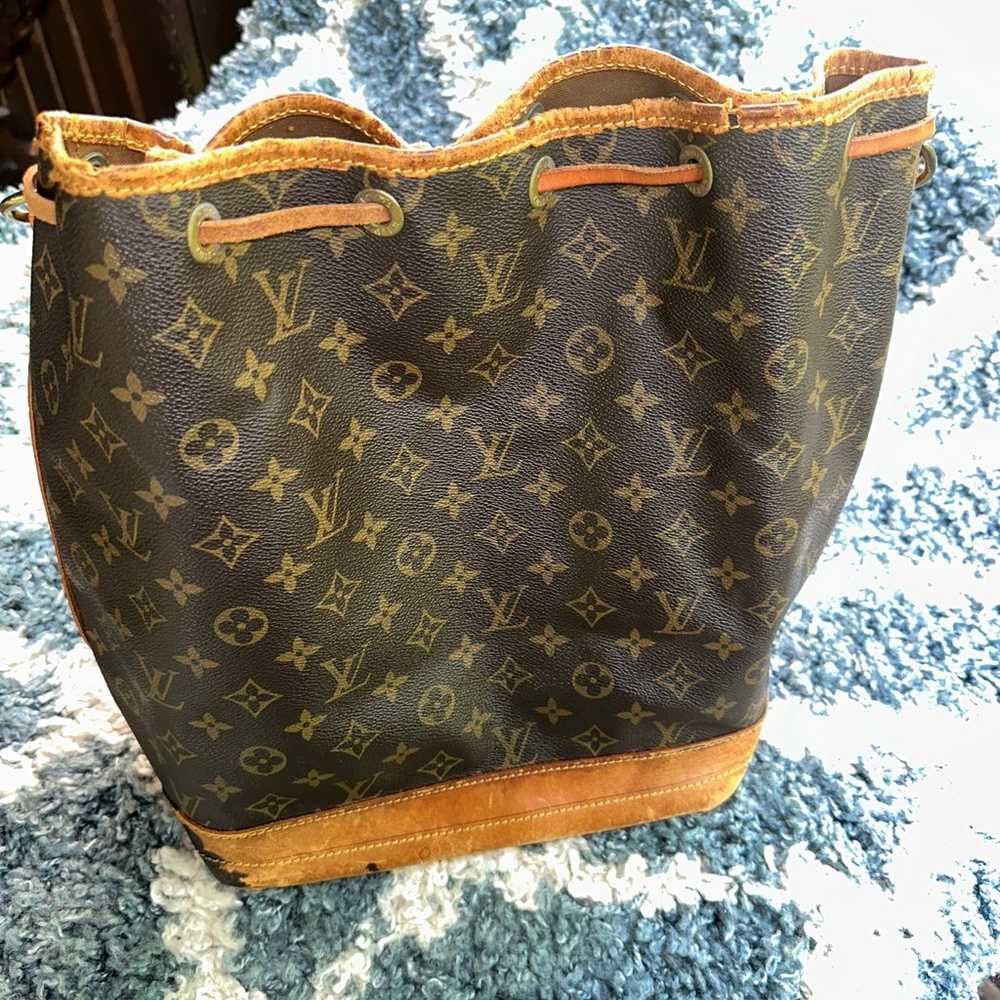 Louis Vuitton Noe Shoulder Bag - image 3