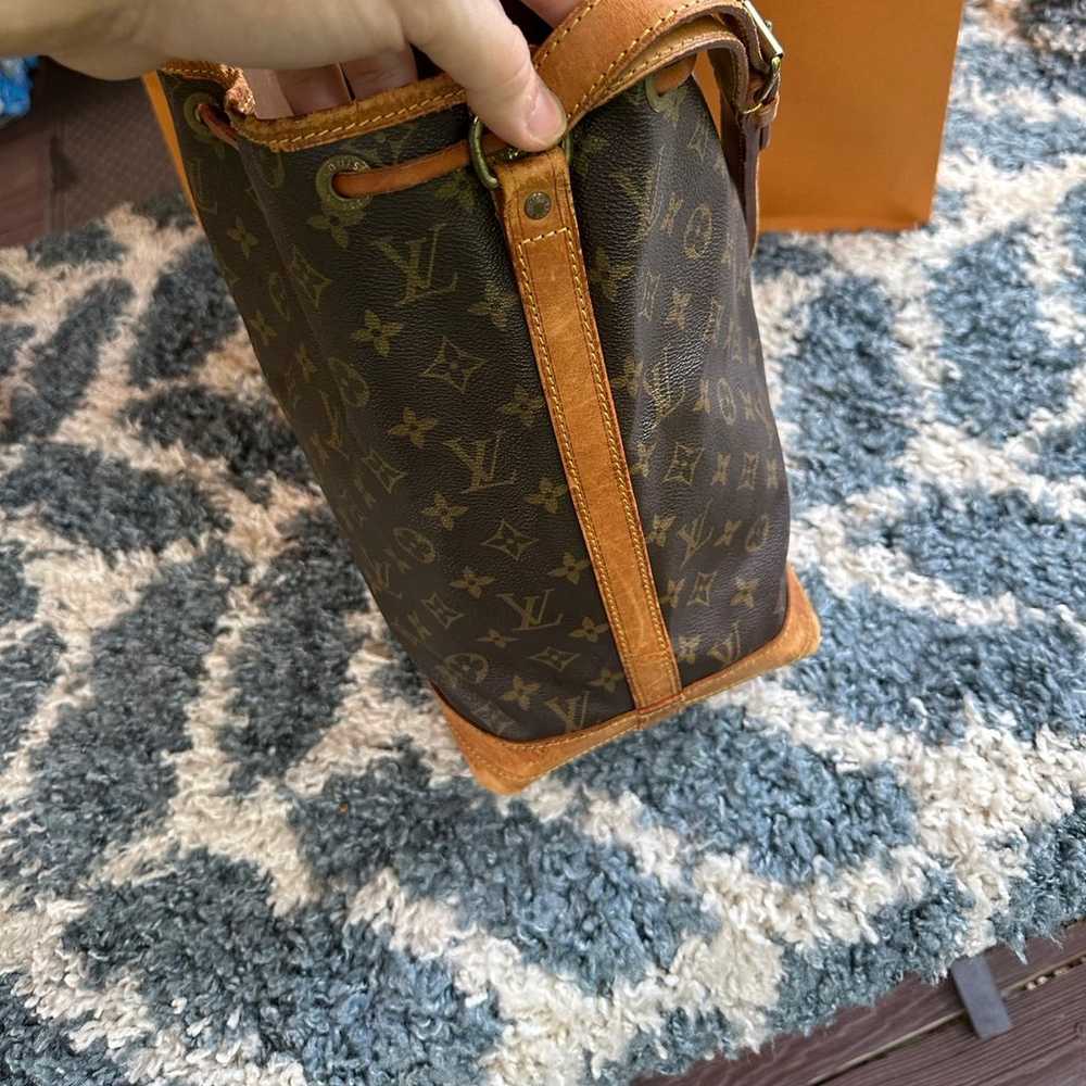 Louis Vuitton Noe Shoulder Bag - image 5