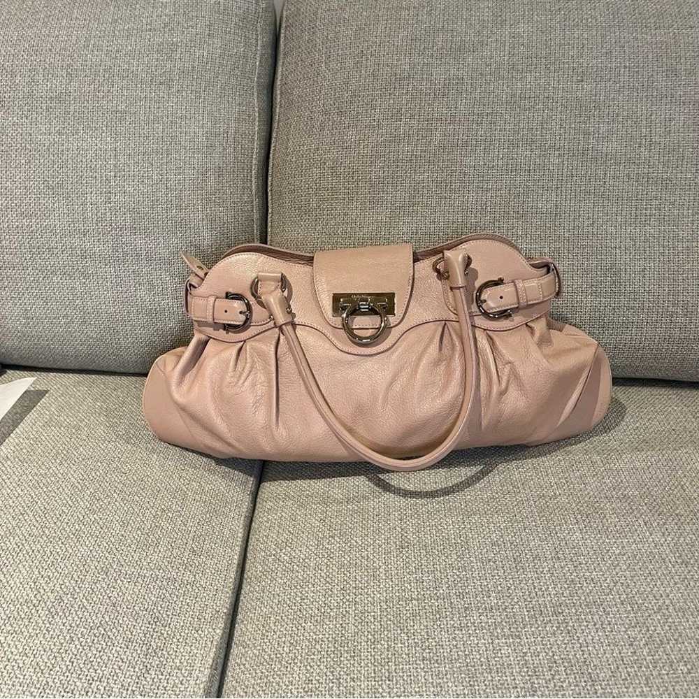 Salvatore Ferragamo pink leather shoulder bag - image 3