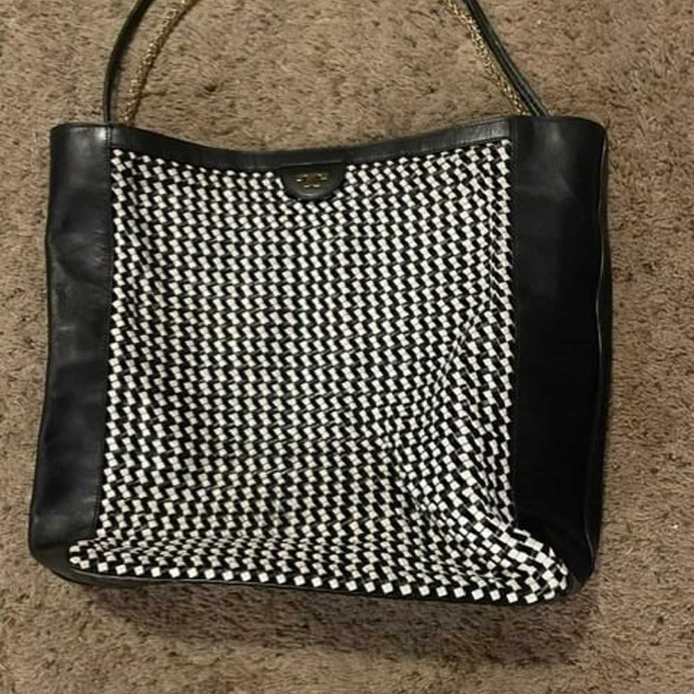 Tory Burch Erica Black/White Leather Woven Large … - image 1