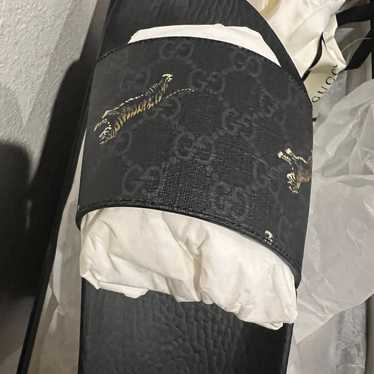 New authentic Gucci slides