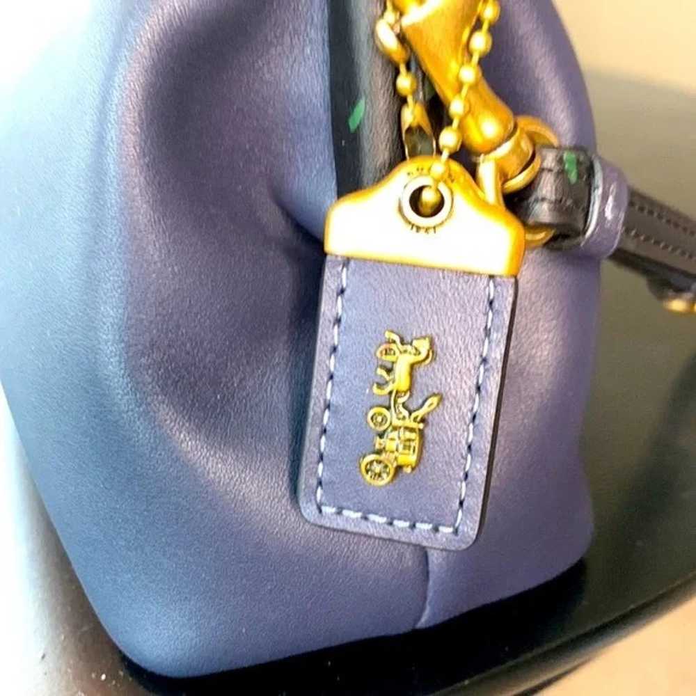 Beautiful New Disney Coach Kisslock Clutch! Never… - image 3