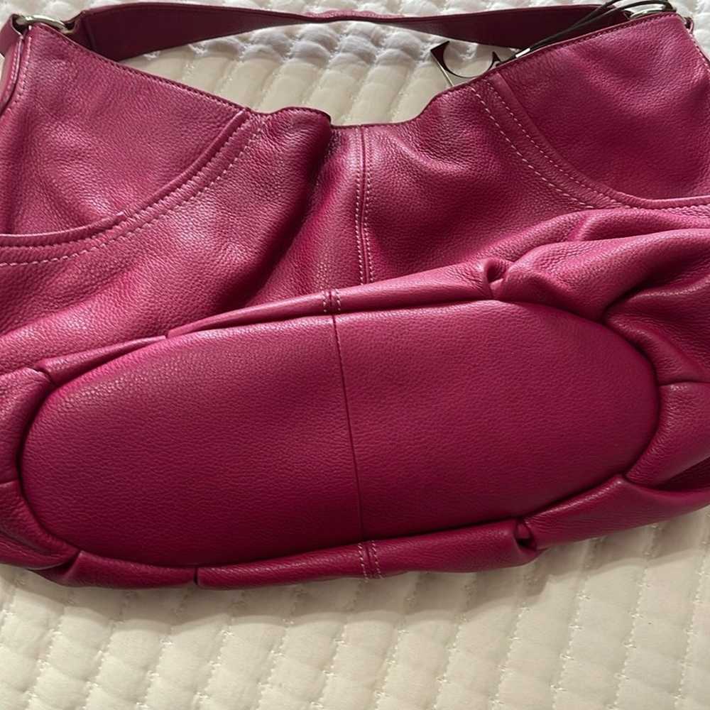 Liz Claiborne Vintage Pink Leather Hobo Bag 16"x1… - image 5