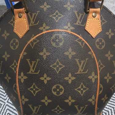 LOUIS VUITTON Ellipse pm