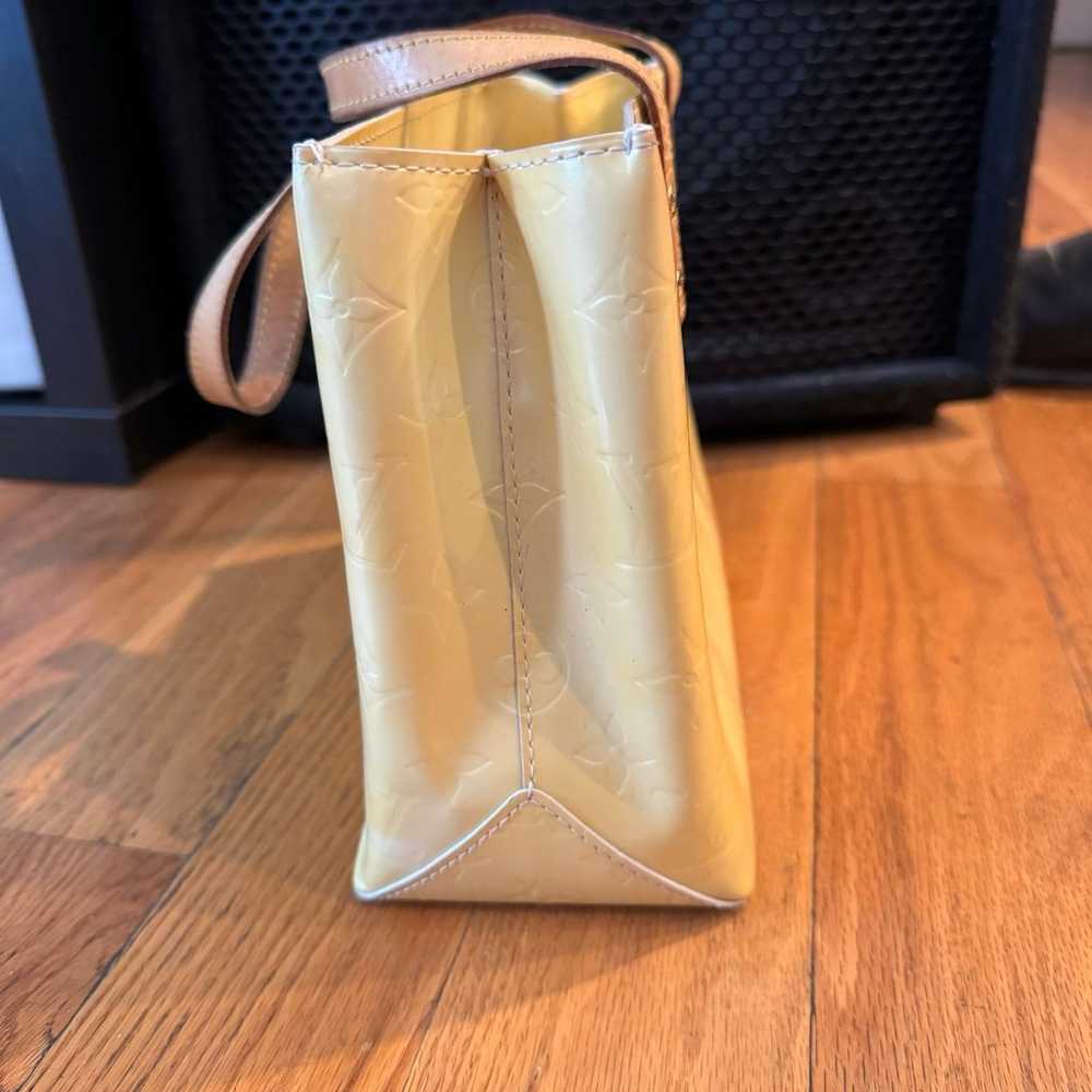 AUTHENTIC LV VERNIS MINI SATCHEL YELLOW COLOR - image 4