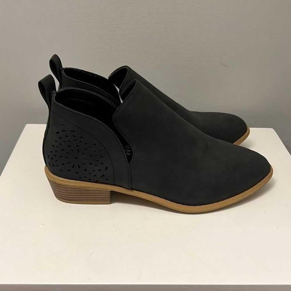 Women's Black Cut-Out Slip-On Ankle Bootie Size 10 - image 2