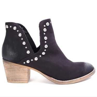 Rebels Gal Genuine Black Studded Leather Leather B