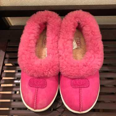 UGG Sheepskin Boots in Pink