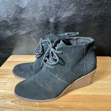 Toms Hyde Black Suede Lace Up Ankle Wedge Boots Si