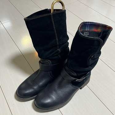 Clarks black leather boots