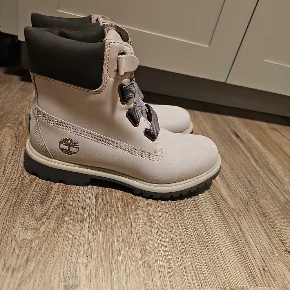 Womens Timberland Boots Size 7 - image 4