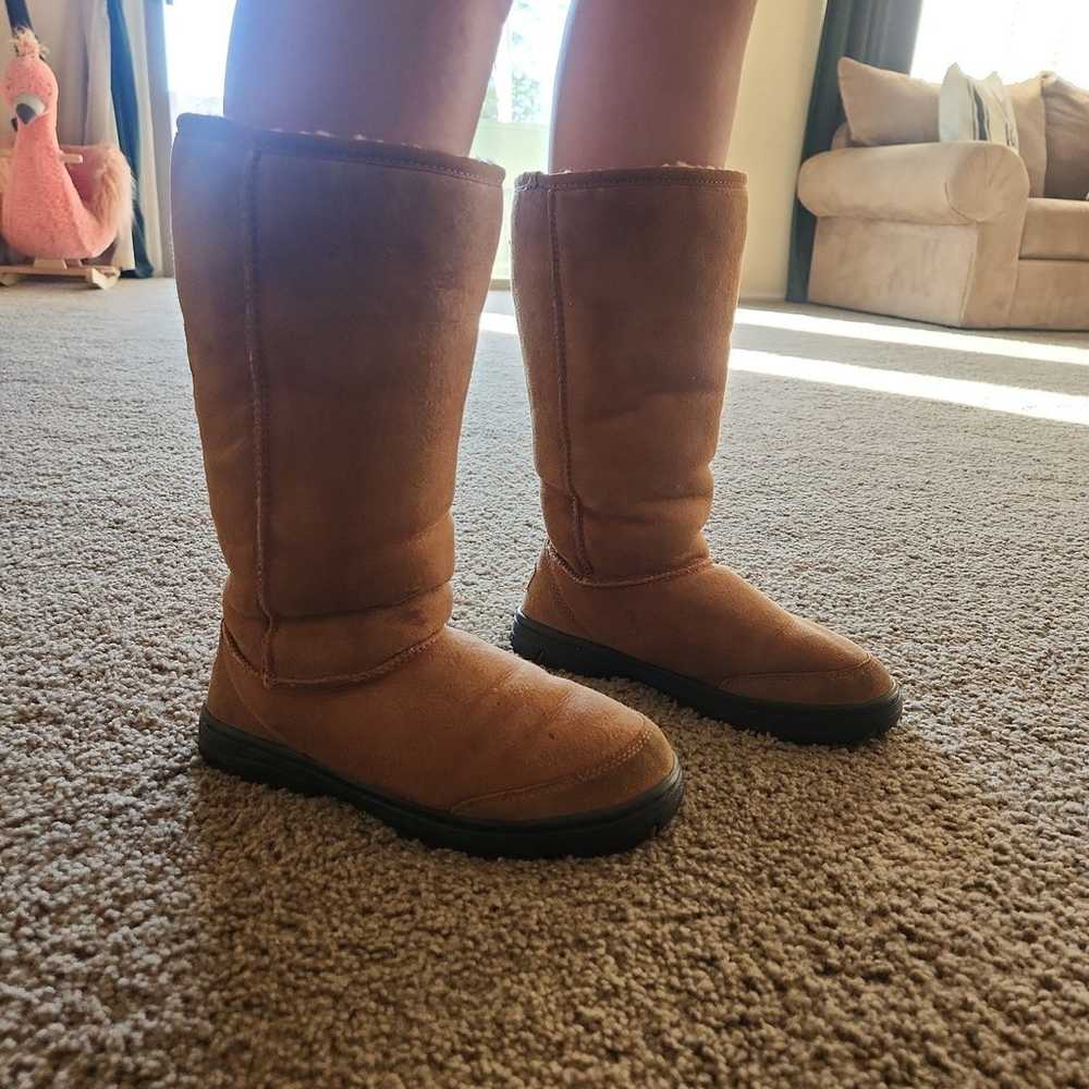 ugg tasmans size 7 - image 2