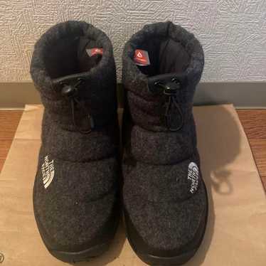 The North Face boots winter shoes gray