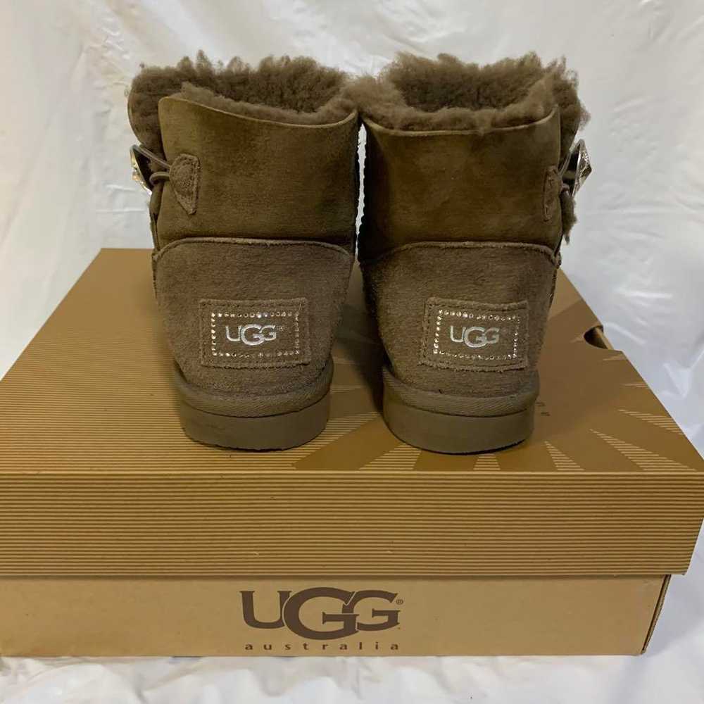 UGG CRYSTALS SWAROVSKI Mouton Short Boots Brown - image 4