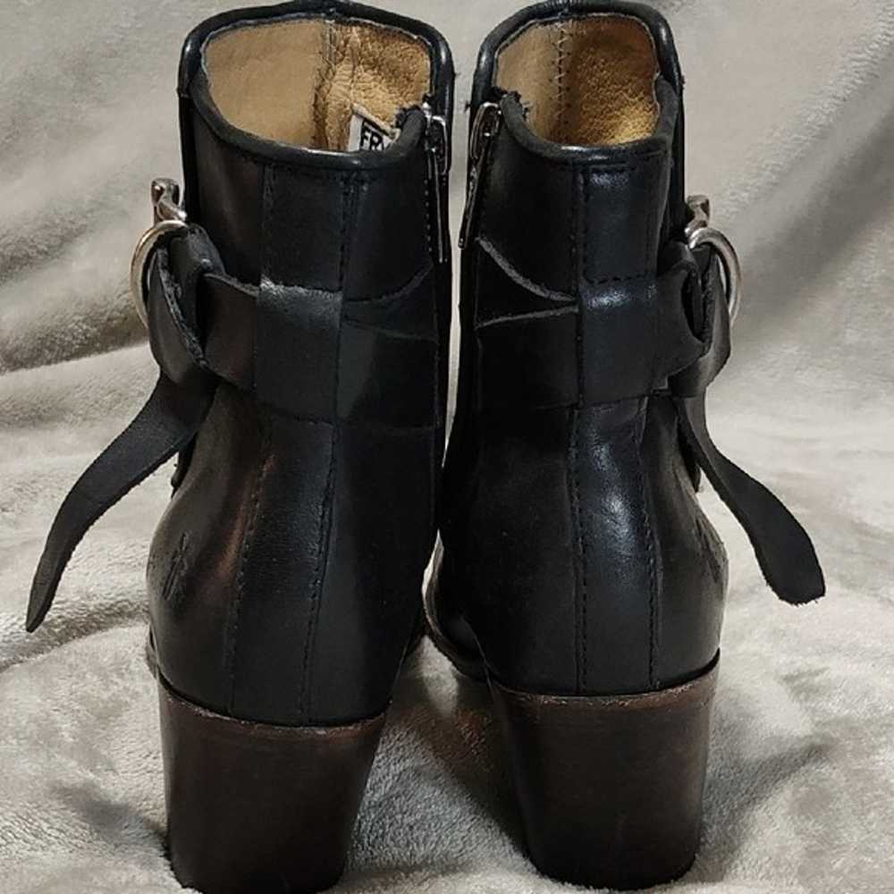 Frye Marjorie Knotted Black Ankle Boots Size 6B - image 3