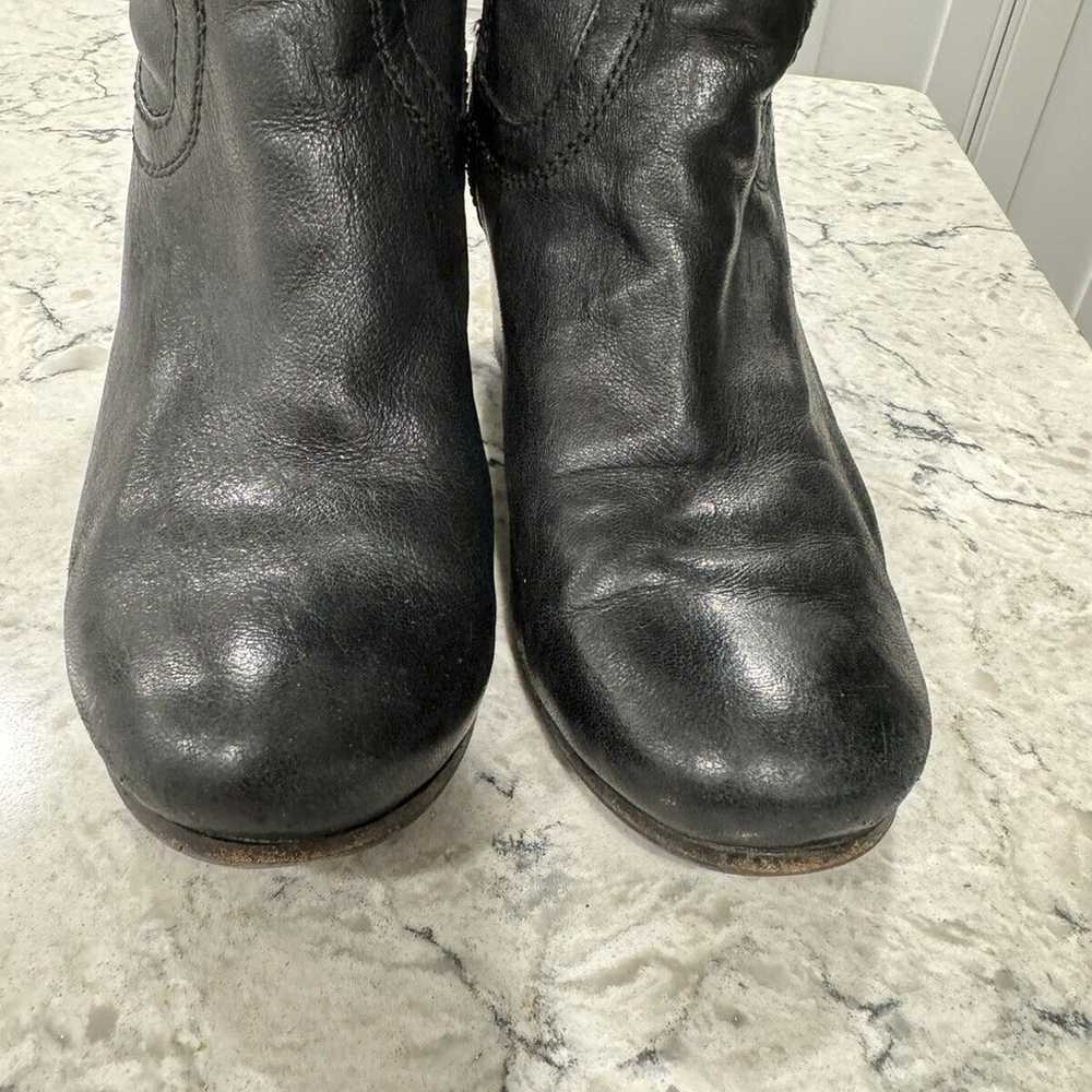 Frye Women's Black Carson Heel Tab Boot Size 6 M - image 3