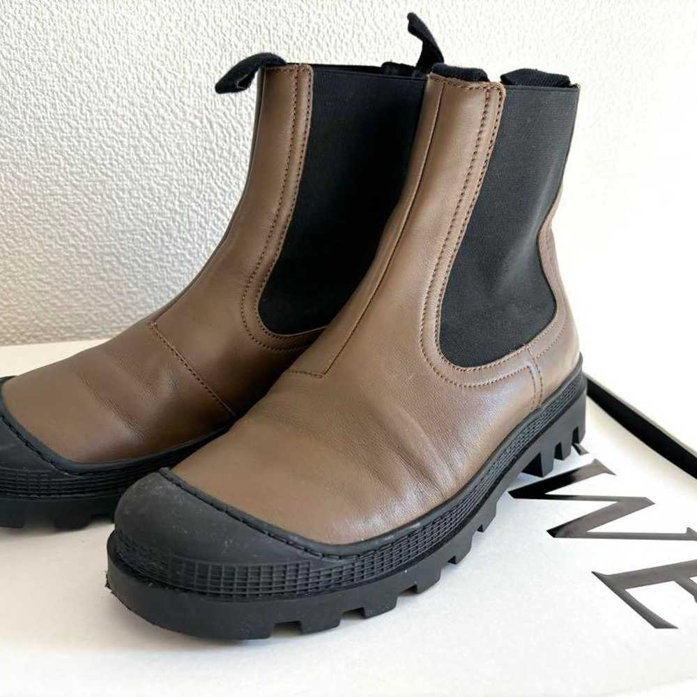 Loewe Side Gore Chelsea Boots - image 1