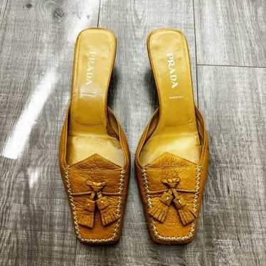 Prada Vintage Tan Leather Tassel Kitten Heels Siz… - image 1